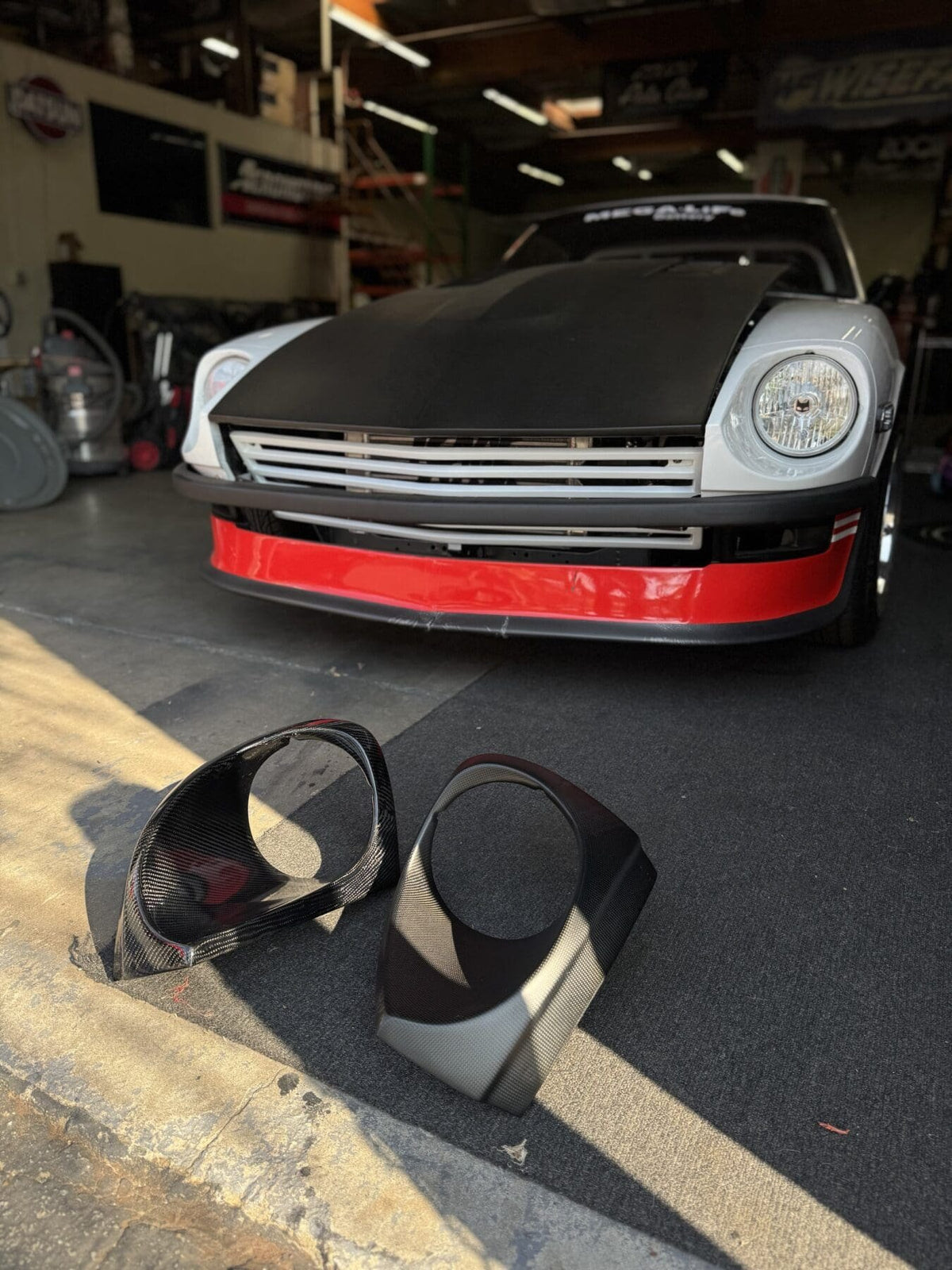 S30 DATSUN GT HEADLIGHT BUCKETS 240Z | 260Z | 280Z