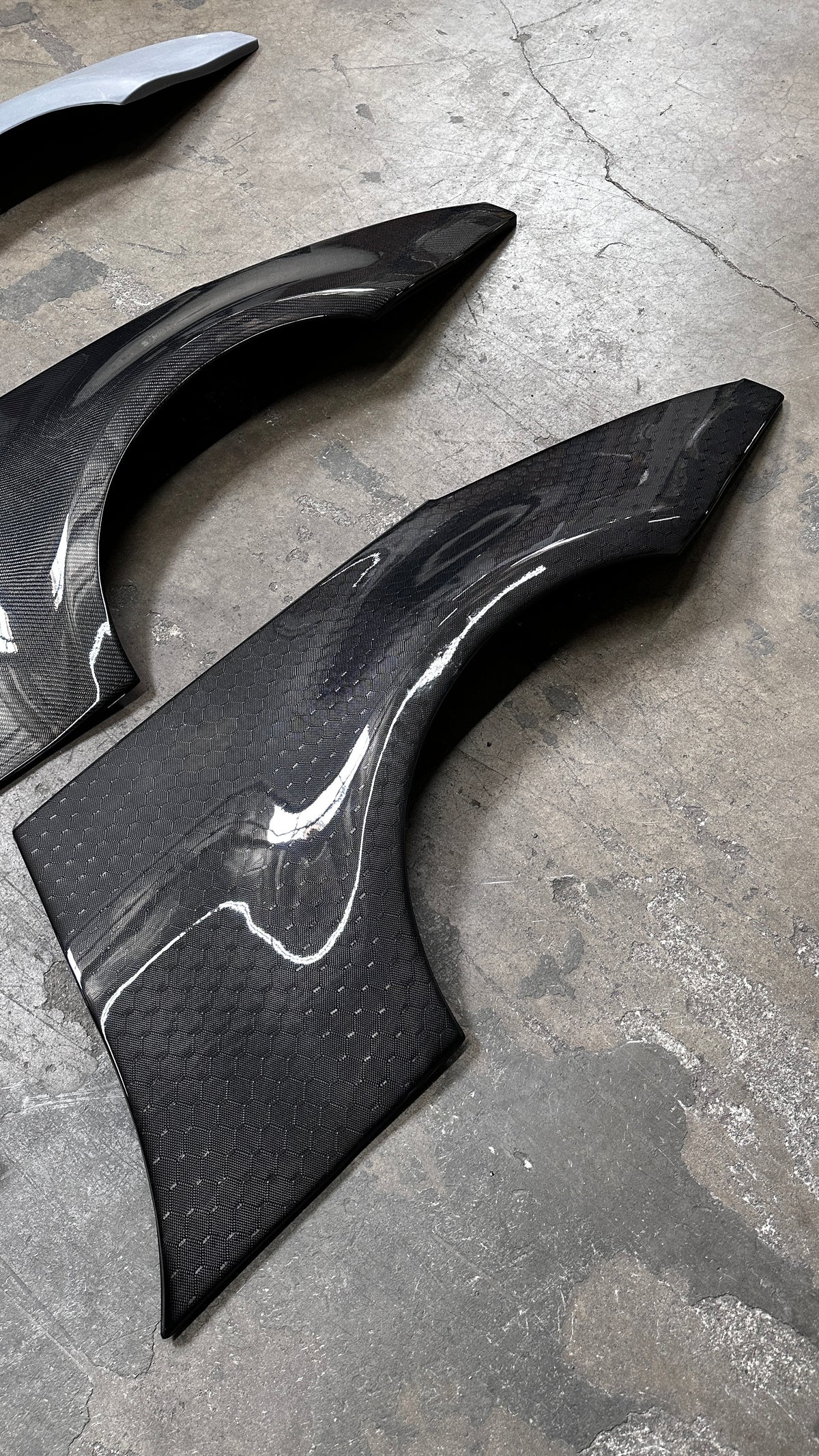 Nissan 350Z Avi-Edition Vented Wide Rear Bumper